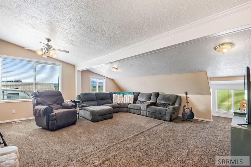 Image 32 of property listing at 2214 S 1600 E, Preston, WY 82363