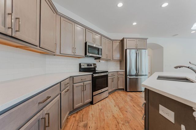 333 Parkgate Court, Delaware, OH 43015