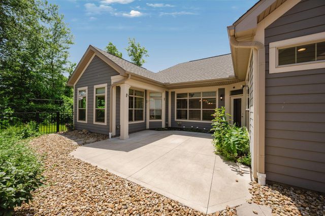 333 Parkgate Court, Delaware, OH 43015