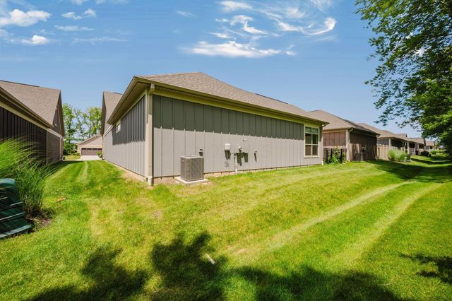 333 Parkgate Court, Delaware, OH 43015