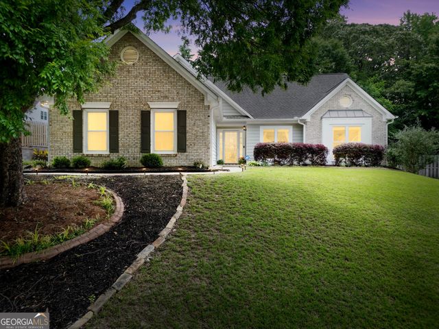 3320 Goldmist Drive, Buford, GA 30519
