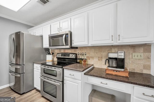 3320 Goldmist Drive, Buford, GA 30519