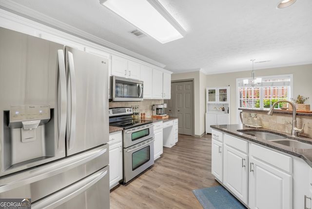 3320 Goldmist Drive, Buford, GA 30519