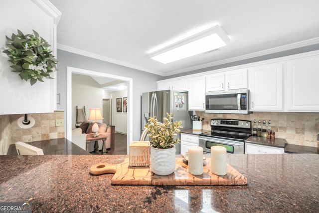 3320 Goldmist Drive, Buford, GA 30519