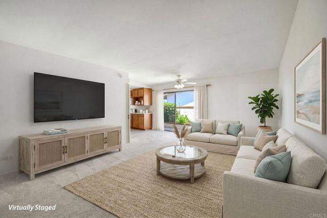 12602 Senda Acantilada, San Diego, CA 92128