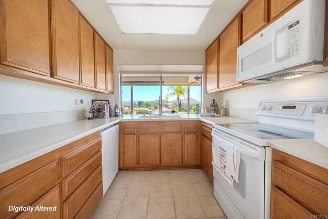 12602 Senda Acantilada, San Diego, CA 92128