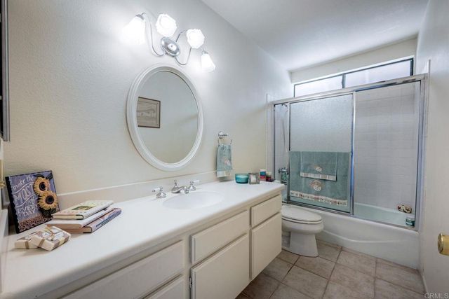 12602 Senda Acantilada, San Diego, CA 92128
