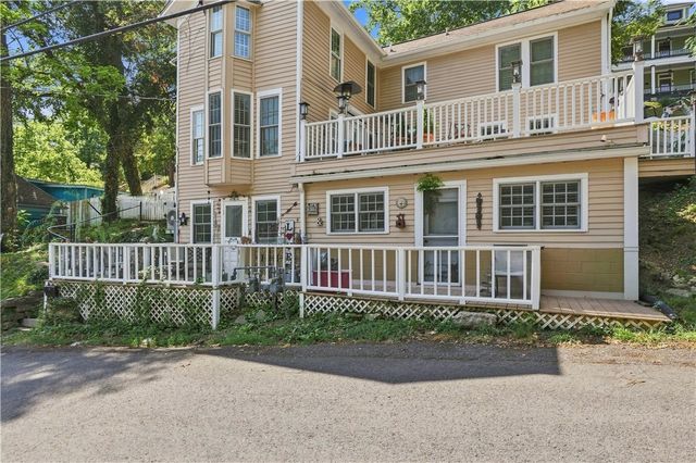 35 Mountain Street, Eureka Springs, AR 72632