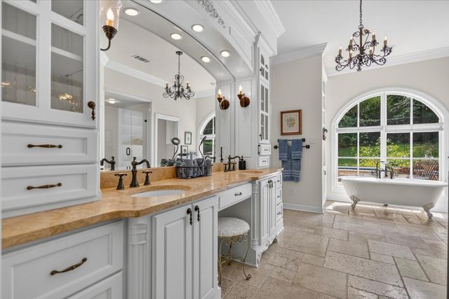 1436 Lakeshore Drive, Hideaway, TX 75771