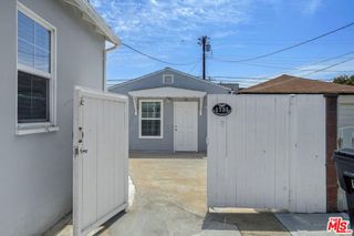 1735 S CARMELINA Avenue, Los Angeles, CA 90025