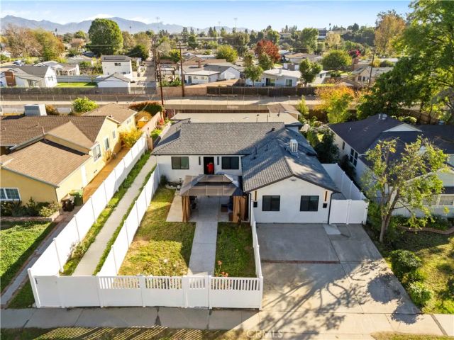 9846 Monogram Ave, Northridge, CA 91343