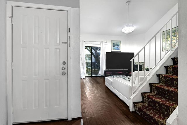 10811 Richmond Avenue 68, Houston, TX 77042