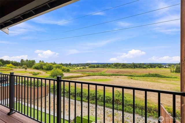 9322 76th Avenue NE, Marysville, WA 98270