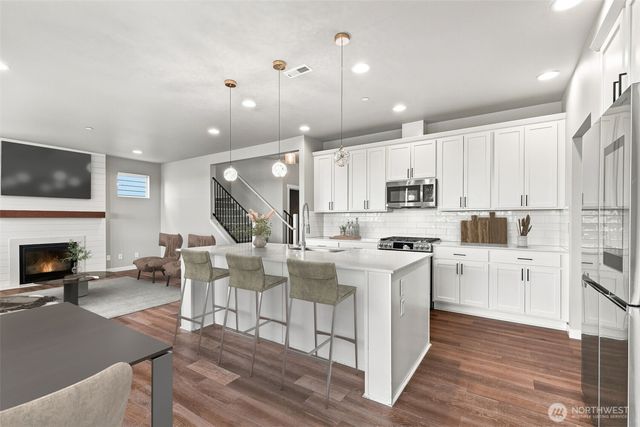 9322 76th Avenue NE, Marysville, WA 98270