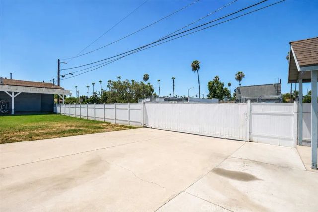 117 E Sycamore, Anaheim, CA 92805