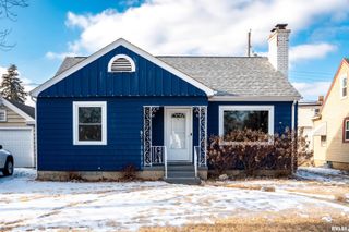 2507 W MOSS Avenue, Peoria, IL 61604