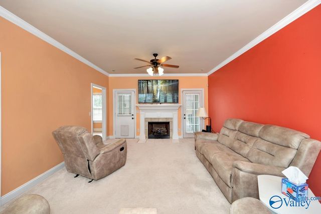 122 Meadow Ridge Drive, Hazel Green, AL 35750