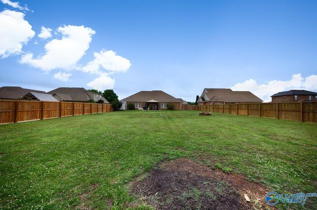 122 Meadow Ridge Drive, Hazel Green, AL 35750