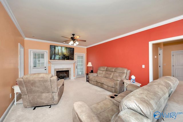 122 Meadow Ridge Drive, Hazel Green, AL 35750