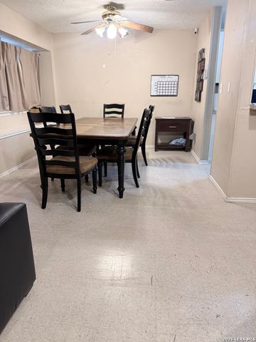 8730 Welles Hbr, San Antonio, TX 78240