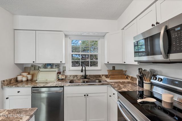 725 Winston Drive, Seymour, TN 37865