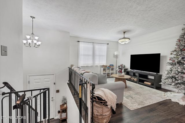 725 Winston Drive, Seymour, TN 37865