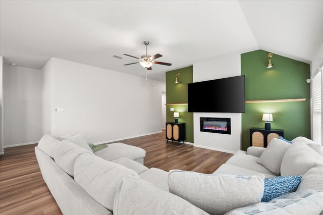 3905 Lombardy Drive, Venus, TX 76084