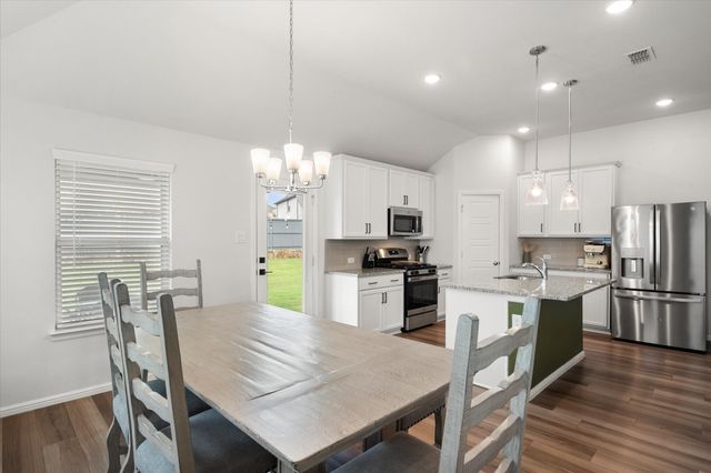 3905 Lombardy Drive, Venus, TX 76084
