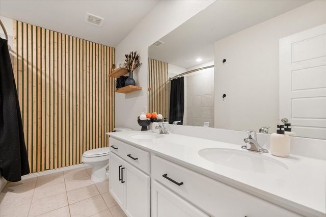 3905 Lombardy Drive, Venus, TX 76084