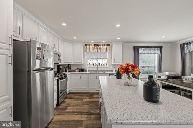 158 WOODED DR, Doylestown, PA 18901