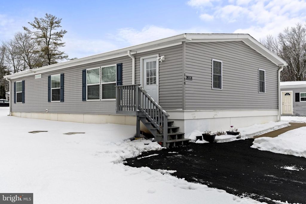 158 WOODED DR, Doylestown, PA 18901