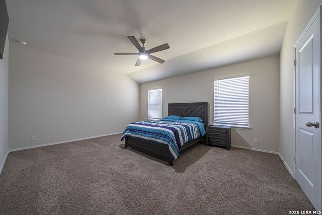 105 CHIPPING ALLEY, Floresville, TX 78114