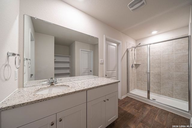 105 CHIPPING ALLEY, Floresville, TX 78114