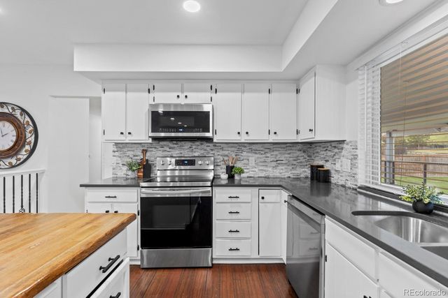 10128 W Layton Place, Littleton, CO 80127