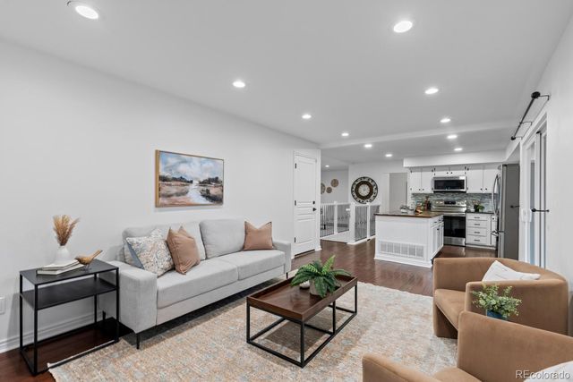 10128 W Layton Place, Littleton, CO 80127