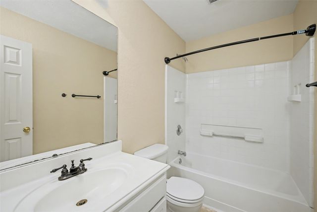 8401 Tribute Lane, Fort Worth, TX 76131