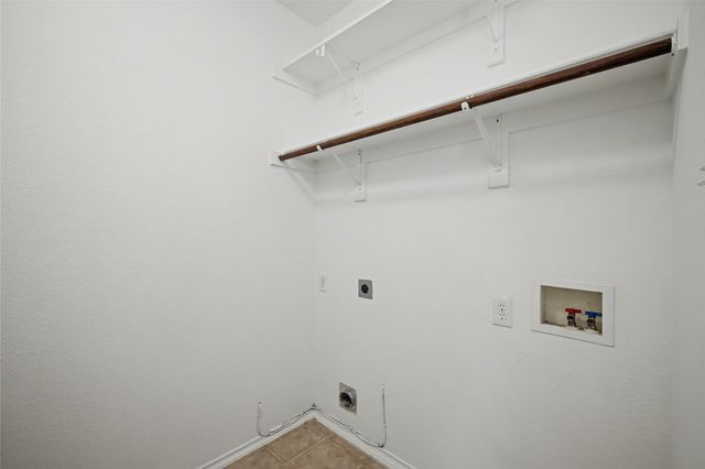 8401 Tribute Lane, Fort Worth, TX 76131