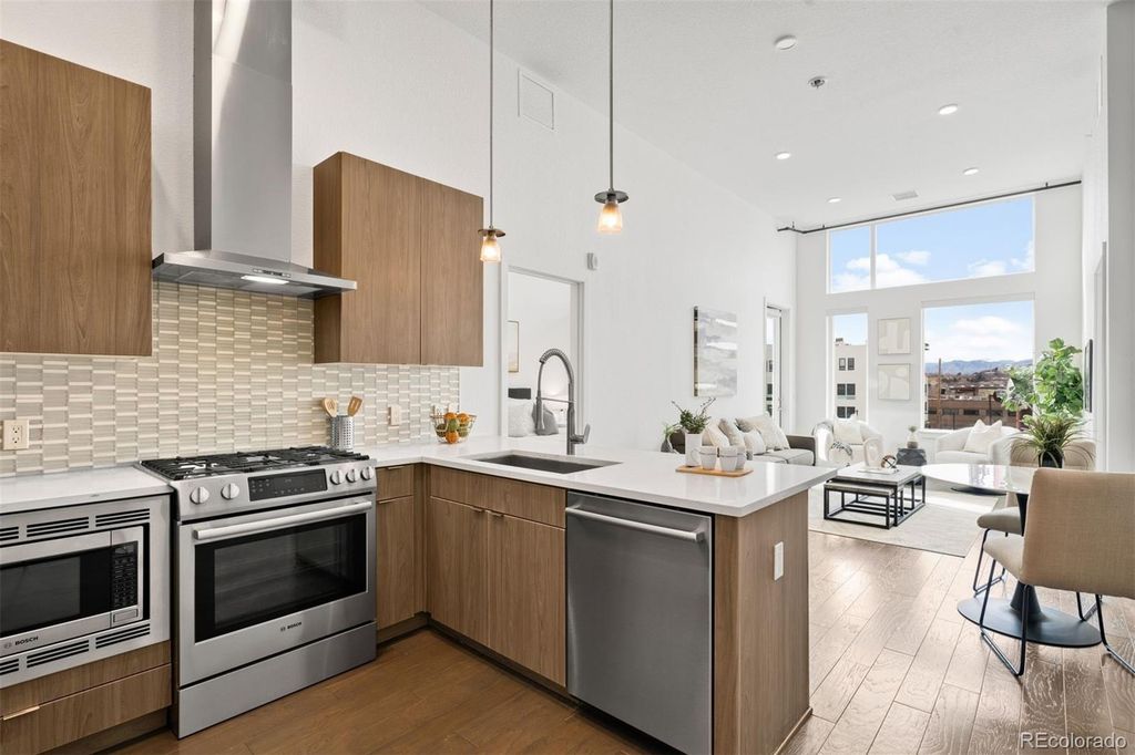 1616 S Broadway 300, Denver, CO 80210