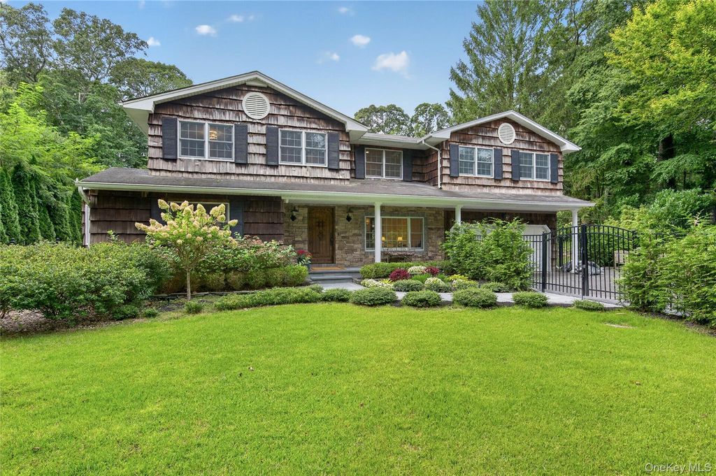 4 Salt Hay Way, Smithtown, NY 11787 — exterior