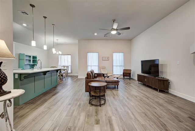 13937 Klinsman Road, Oklahoma City, OK 73078