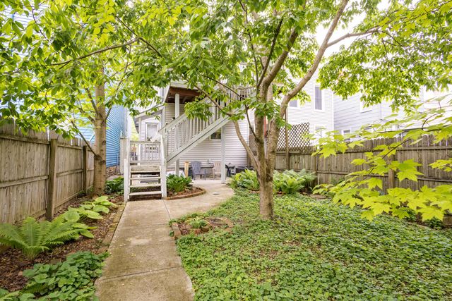 1718 Greenup Street, Covington, KY 41011