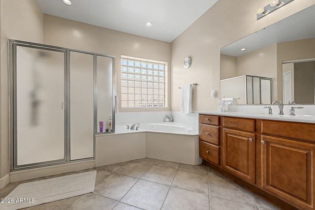 4611 S AMBROSIA Court, Chandler, AZ 85248