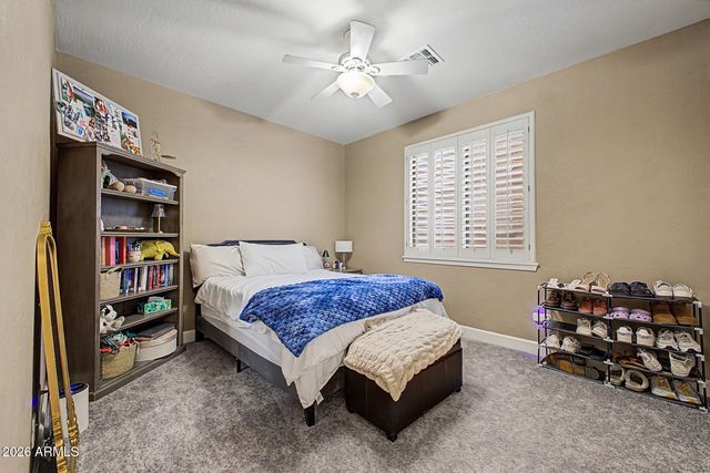 4611 S AMBROSIA Court, Chandler, AZ 85248