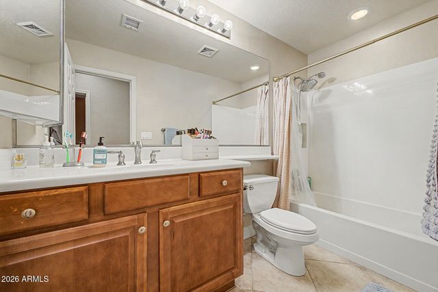 4611 S AMBROSIA Court, Chandler, AZ 85248