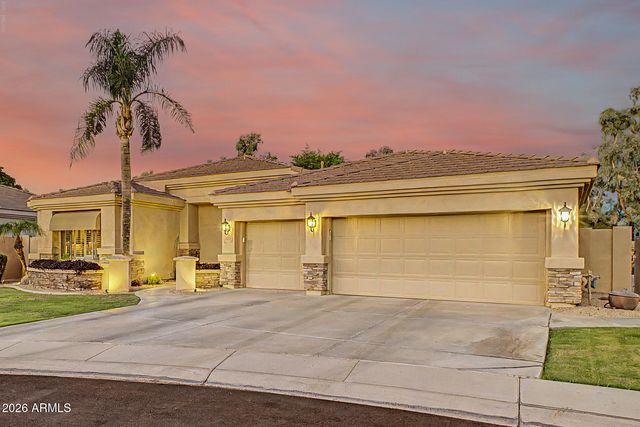 4611 S AMBROSIA Court, Chandler, AZ 85248