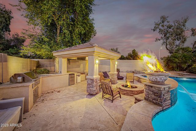 4611 S AMBROSIA Court, Chandler, AZ 85248