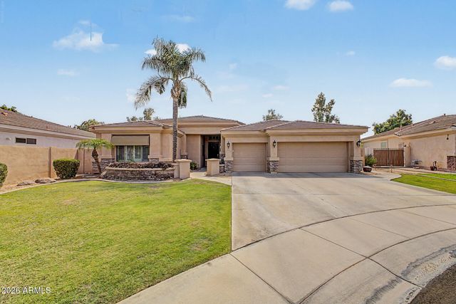 4611 S AMBROSIA Court, Chandler, AZ 85248