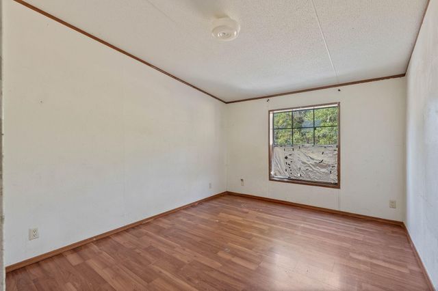 53 Pine Oak Lane, Huntsville, TX 77340