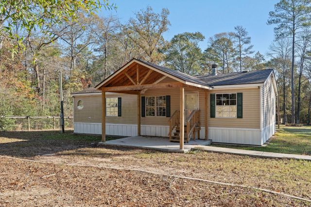 53 Pine Oak Lane, Huntsville, TX 77340