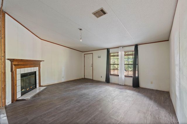 53 Pine Oak Lane, Huntsville, TX 77340